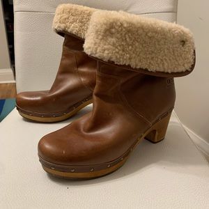 UGG Lynea Clog Boots with Shearling